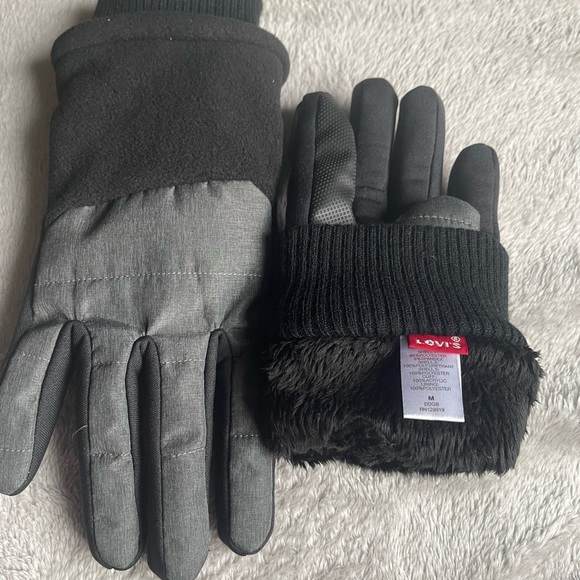 💫FINAL PRICE ✨Levi’s Touchscreen Gloves - Picture 2 of 4
